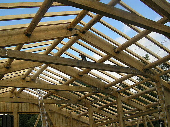 Hallenbau Dachstuhl